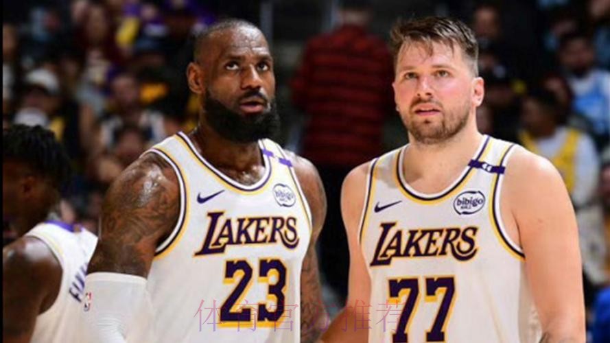 詹姆斯24+4+7书写传奇!东契奇复出25分艾顿10中10,湖人双杀猛龙 詹姆斯24+4+7书写传奇!东契奇复出25分艾顿10中10,湖人双杀猛龙